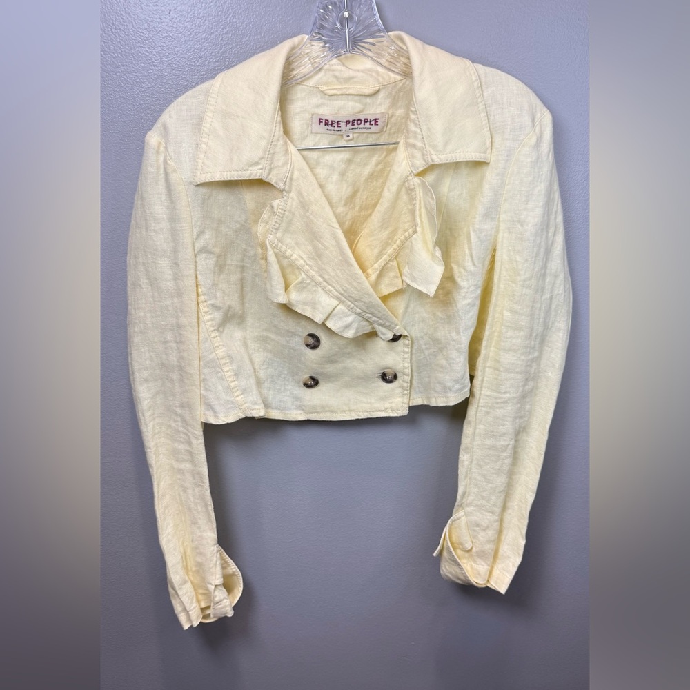 Free People‎ Bennie Crop Blazer Linen Yellow Size XS - Picture 2 of 5